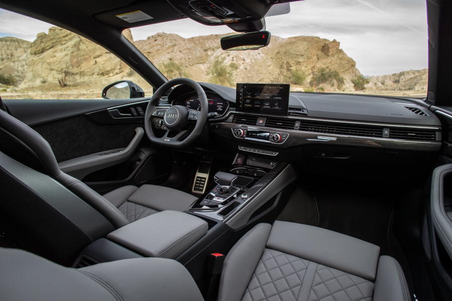 Торпедо Audi S5 Sportback TFSI 2020 года  (NA) (фото 35 из 38)